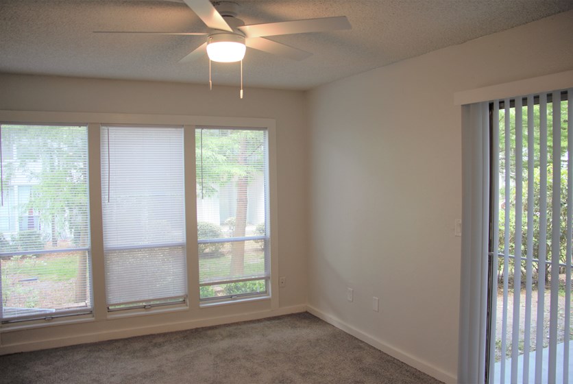 Regency Oaks Apartments in Gainesville Swamp Rentals