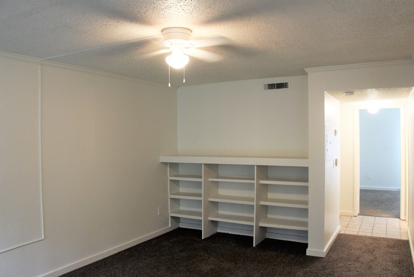 Regency Oaks Apartments in Gainesville Swamp Rentals