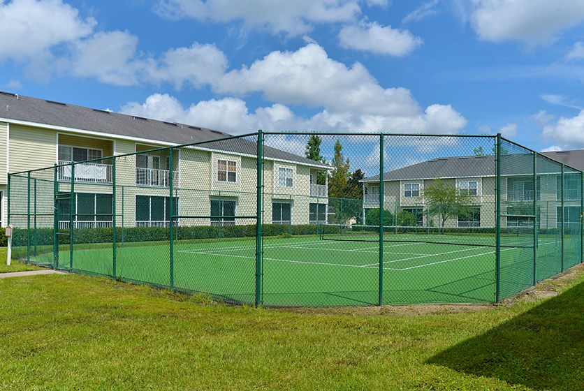 Magnolia Place Townhome Apartments in Gainesville, FL Swamp Rentals